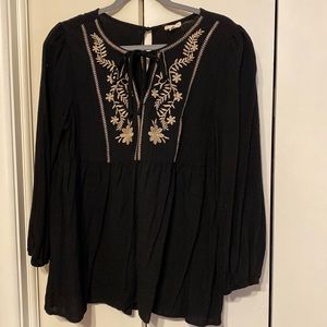 Hem & Thread Blouse
